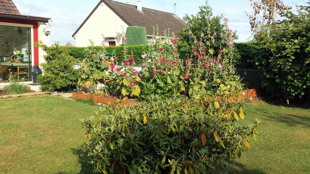 3 Chambres Privees Dans Un Jardin D'Hiver, Garage Voiture, Velos, Motos Tourville-sur-Arques ภายนอก รูปภาพ